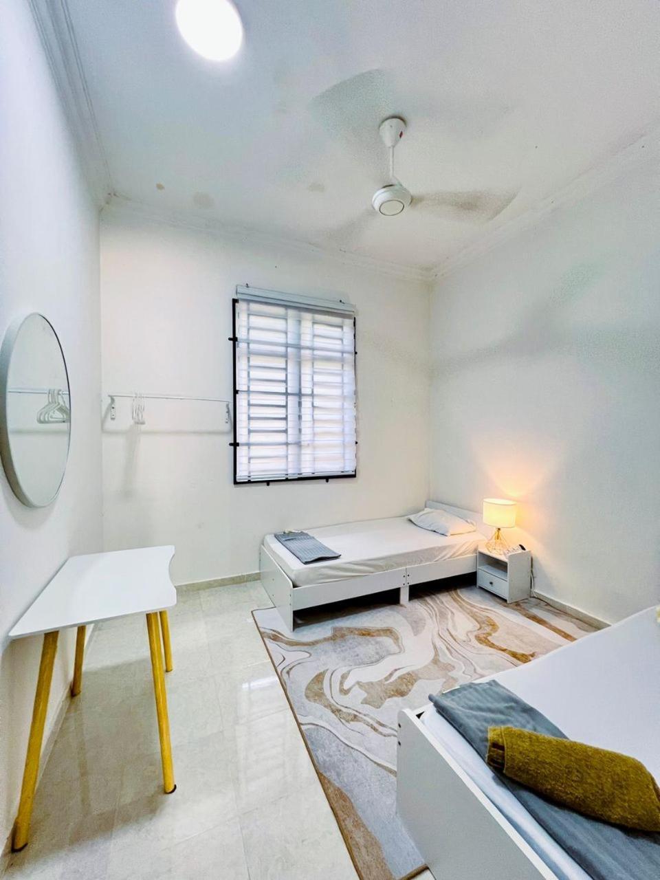 Ar-Rayyan 1 Homestay Kota Bharu Exteriör bild